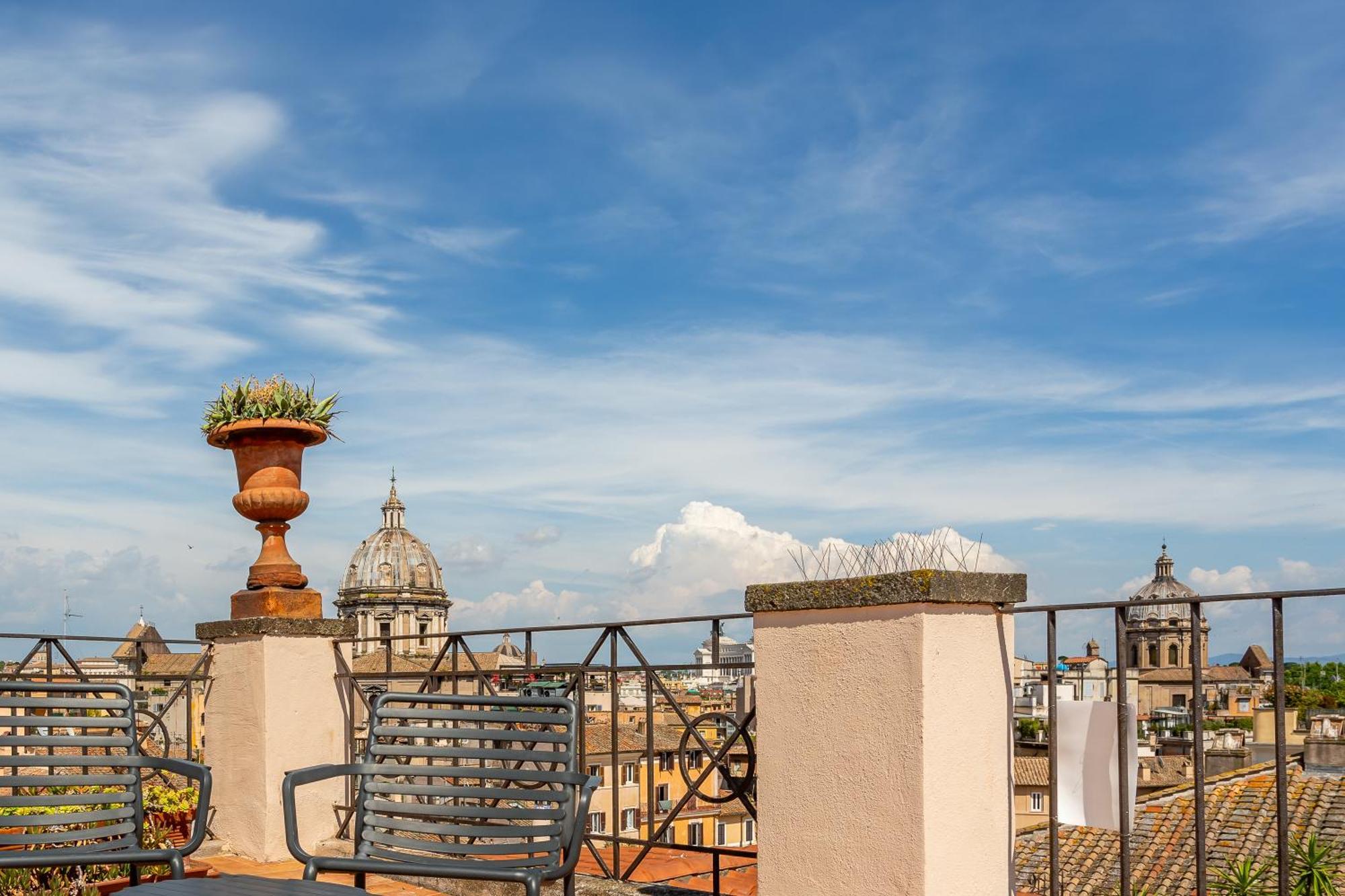 Iflat Campo De' Fiori Panoramic Penthouse Rom