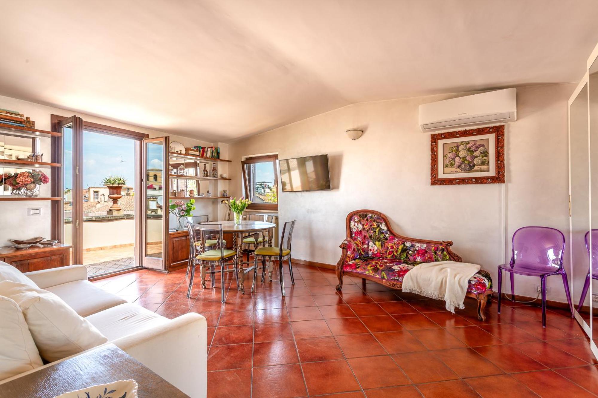 Iflat Campo De' Fiori Panoramic Penthouse