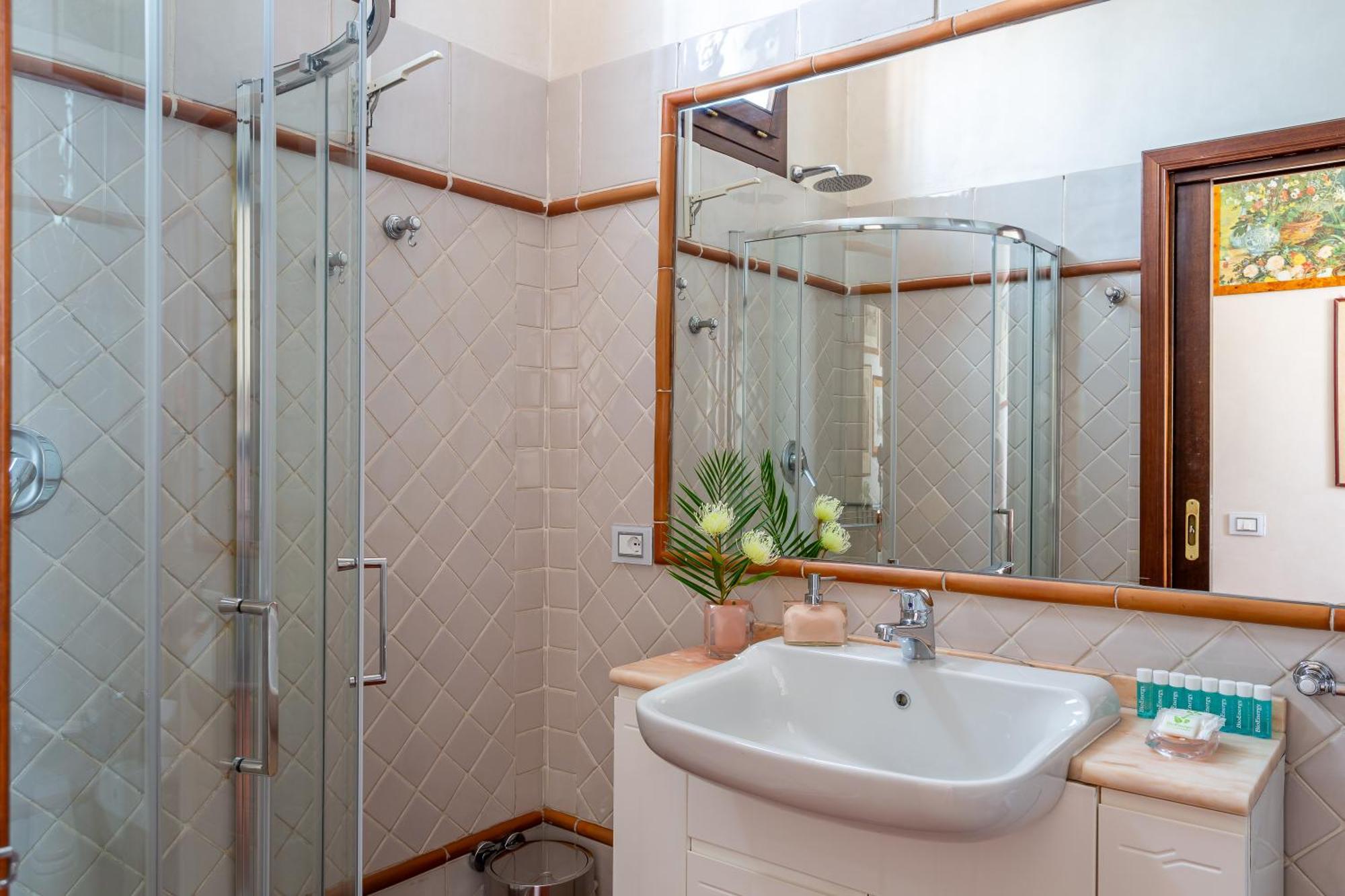 Iflat Campo De' Fiori Panoramic Penthouse *